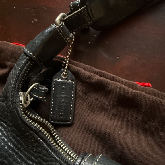 Vintage 2004 Coach Hamptons Leather Buckle Bag - Picture 4 of 6